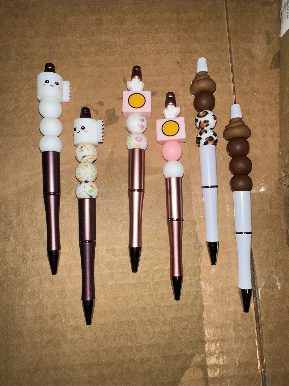 Handmade Cute Decorative Gel Pens Toilet Paper, Tissues, and 💩 Poop $17 each 🦩